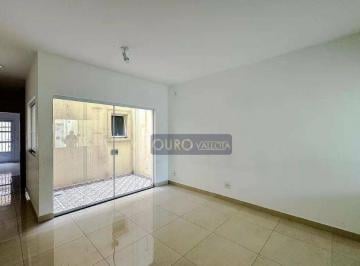 f3e08b7f3afb1f8bbbed4a6ddfa27a2029e9975e · Sobrado com 120m²
