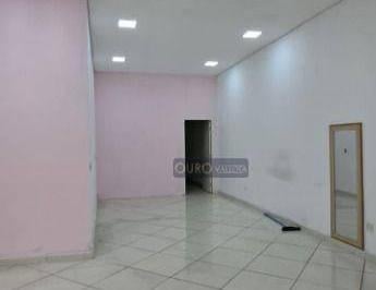 0937a50796f0754ec15a940b938eb677f29cd697 · Salão Comercial com 105m²