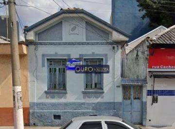 16f6fbf36efba23ec1c9240db095bb06788739d0 · Casa com 240m² - CA 220910X