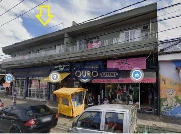 285a8ba269818be3f3821cb2eb192eda351ceaef · Conjunto Comercial Assobradado