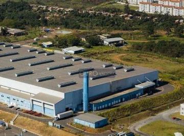 ecd2870a19d497eb9e4a801dc21412049061a6ce · Galpão com 5.000m²