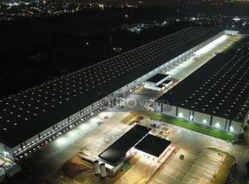 1421ed582ccc4bfffd638b8e7dd7b3a48d35a401 · Galpão em Guarulhos para Locação com 12.660m²