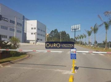 05a888cbe395cdc31a34d07724bde4ec24951035 · Terreno Industrial em Condomínio com 1.080m²
