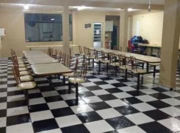 a4087902cb2e7bcbfd23eb348088be780514a975 · Prédio Comercial com 1040m²