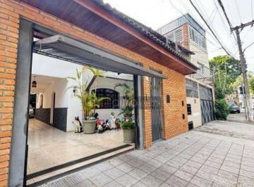 4cf189c45a2e77aaa41bace3044e78bb68171031 · Sobrado de Alto Padrão com 170m²