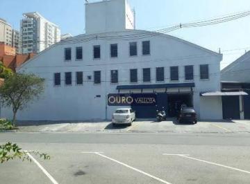 64d932204e40aed3c2d68cbca57ed91616a507d9 · Galpão com 3.200m²