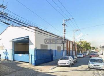 cc1b65ef95713c17d3b49b518ca125d4b1edb56b · Galpão na Mooca com 900m²