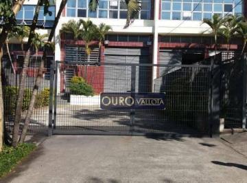 ca3cdb5a24fd40a08f36b12989c2d15ba0e2f33a · Galpão Comercial com 800m²
