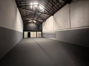 7c290dd47add7c4b1cbc7a9dabfc8d95c5cd8b5c · Galpão com 600m²