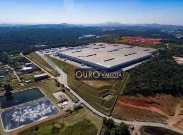 46fbf582c38ec039092253f88a42da62d4942a3a · Galpão no Arujá com 4.825m²