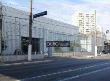 ff26e11a8792ba723a0835f74a8f00b6d92f1a42 · Galpão com 898m²