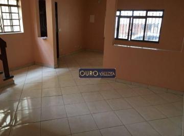 29a5431483bf7833e60fe96e0809be082c62e089 · Sobrado com 72m²
