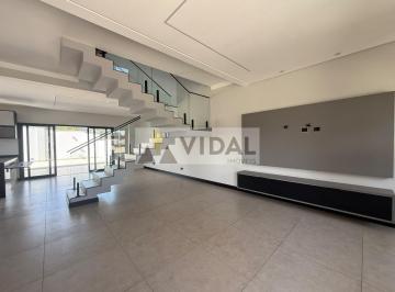 Foto 09 · SOBRADO À VENDA NO CONDOMÍNIO VILLA SUÍÇA COM 3 SUÍTES, ARMÁRIOS PLANEJADOS, ESTUDA PERMUTA POR R$1.
