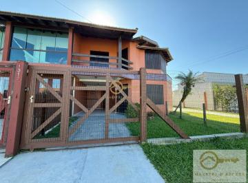 Foto 1 · Casa à venda - no Centro