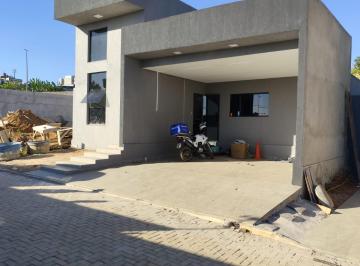 Casa de 3 quartos, Guará · Casa Moderna Alto padrão de 300m² com 3 quartos, 2 suítes, condominio fechado -