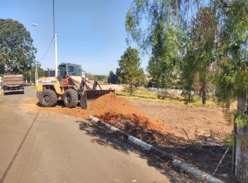Foto 01 · Terreno - Jardim Iporanga