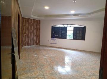 Foto 01 · Aluguel de Cobertura de Alto Padrão na Vila São José, Taubaté-SP: 2 Quartos, 1 Suíte, 2 Salas, 2 Ban