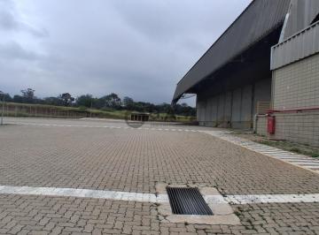 Foto 01 · Galpão Comercial para Locação em Sorocaba-SP, Bairro Iporanga: 6 Salas, 3 Banheiros, 14 Vagas de Gar