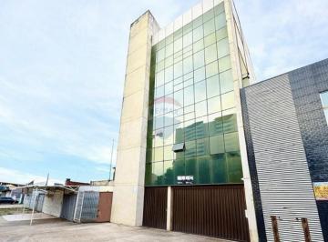 Comercial · 825m² · 8 Vagas · QNN 19 Prédio Comercial 1.269,63m² áreal total 22 salas elevador garagem 8 carros Frente ao SESC
