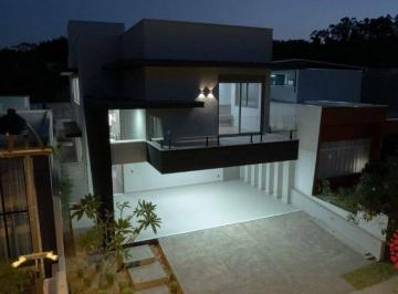 Casa · 238m² · 3 Quartos · 4 Vagas · Sobrado para venda em Brisas Da Mata de 238.00m² com 3 Quartos, 3 Suites e 4 Garagens