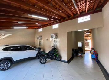 Casa · 130m² · 3 Quartos · 2 Vagas · Casa à venda no bairro Jardim Oriente em Piracicaba