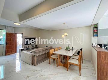 Sala · Casa Geminada para locação na melhor localização do bairro castelo.