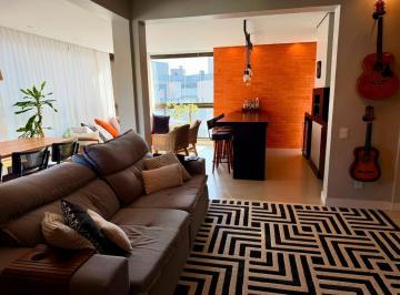 1 · Apartamento de 225 m² com 3 quartos sendo 2 suítes no Córrego Grande