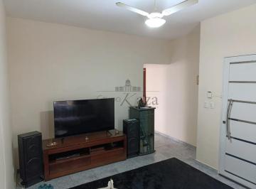 Comercial · 131m² · 4 Quartos · 1 Vaga · Oportunidade - Casa - Jardim Santa Maria - Jacareí - 4 Dormitórios - 131,30m².