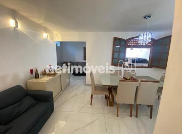 Sala · Casa reformada com excelente oportunidade de renda no Alípio de Melo