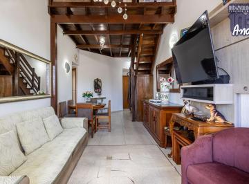 Apartamento · 132m² · 2 Quartos · 2 Vagas · Cobertura ao lado da Orla do Guaíba e Parque Marinha com 2 vagas e suíte