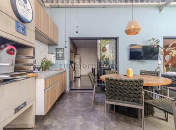 Casa · 169m² · 4 Quartos · 2 Vagas · CASA SOBRADO VILA ROMANA 4 DORMITÓRIOS 2 VAGAS