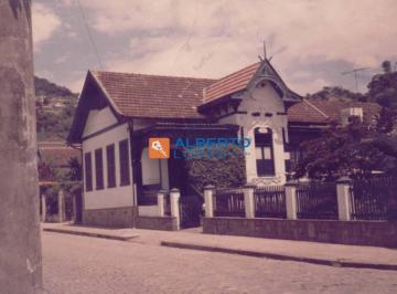 Casa · 800m² · 6 Quartos · 3 Vagas · CASA IMPERIAL, PATRIMÔNIO HISTÓRICO NO CENTRO DE PETRÓPOLIS - 6 QUARTOS