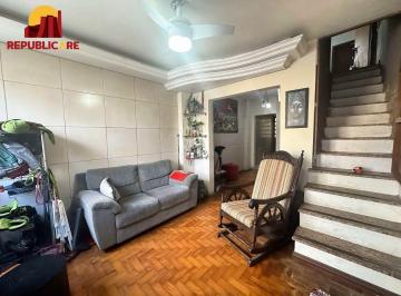 Casa · 103m² · 2 Quartos · Casa para uso Residencial ou Comercial.
