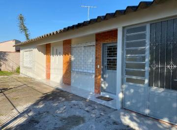 Casa · 3 Quartos · 2 Vagas · Excelente casa á VENDA e LOCAÇÃO no Bairro Igara!