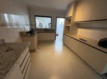 Casa · 200m² · 3 Quartos · 2 Vagas · Casa para venda em Planalto de 200.00m² com 3 Quartos, 1 Suite e 2 Garagens