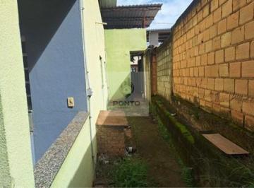 Casa · 101m² · 2 Quartos · Casa Espaçosa no Santa Maria