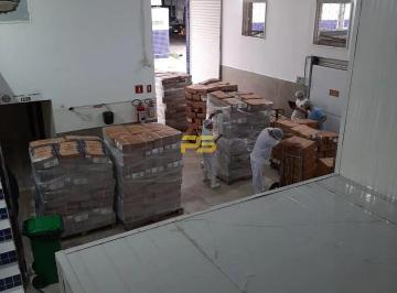 Comercial · 1000m² · Galpão 1000m² em Bayeux para Alugar