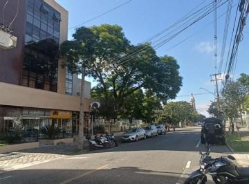 2196900420.jpg · Conjunto Comercial