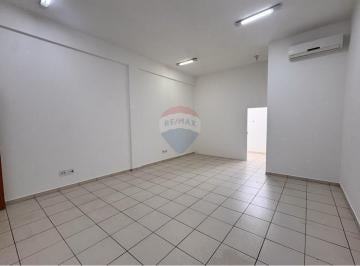 Comercial · 42m² · Sala Comercial para alugar em Jardim Irajá de 42.00m²