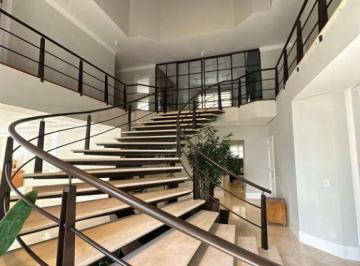 Casa · 560m² · 5 Quartos · Casa de Condomínio para venda em Aldeia Da Serra de 560.00m² com 5 Quartos e 5 Suites