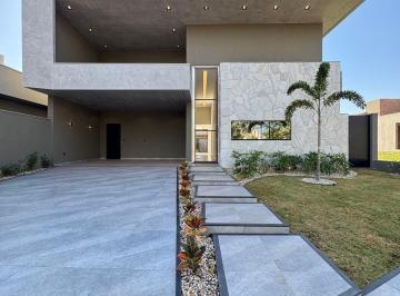 Casa · 225m² · 3 Quartos · 4 Vagas · Condomínio Residencial Gaivota II - Casa Condomínio Gaivota II