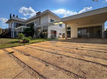Casa · 494m² · 4 Quartos · Casa para venda em Sociedade Hipica De Botucatu de 494.00m² com 4 Quartos e 4 Suites