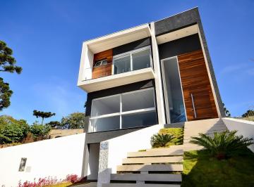 Casa · 350m² · 3 Quartos · 4 Vagas · Condomínio Reserva Bonvini 3 suítes 350 m2 privati