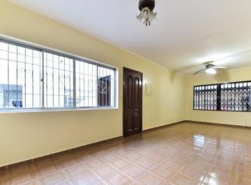 Casa de 3 quartos, São Bernardo do Campo · Sobrado com 310m², 3 dormitórios (1 suíte) e 4 vagas - Pauliceia/SBC