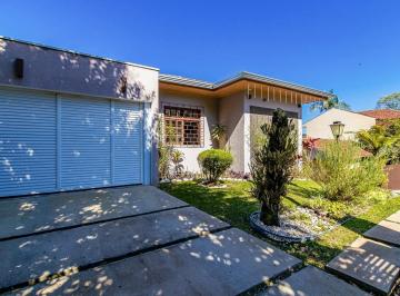 Casa · 340m² · 5 Quartos · 6 Vagas · Casa para venda em São Lourenço de 340.00m² com 5 Quartos e 6 Garagens