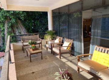 Casa de 5 quartos, Salvador · Casa com 04 suítes no Horto Florestal