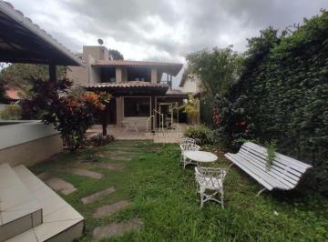 Foto 01 · Casa Duplex em condomínio de alto padrão à venda em Piatã com 5 quartos 4 suítes 3 salas 5 banheiros