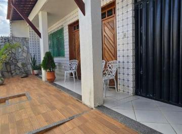 Casa de 3 quartos, Aracaju · Casa ampla no bairro São José
