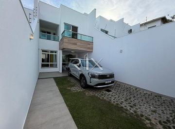 Casa · 154m² · 3 Quartos · 4 Vagas · Casa à venda - em Nossa Senhora de Fátima