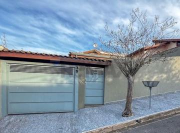 Casa · 163m² · 3 Quartos · 3 Vagas · Recanto do Parque - Casa com 3 Dormitórios, Suíte e Documentação Pronta para Financiamento